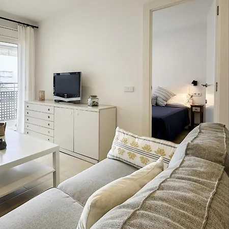 Cozy Near Tossa 2 *